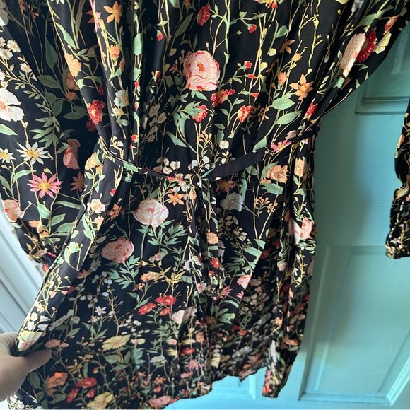 LOFT Floral Button Dress - 18 - Picture 6 of 8